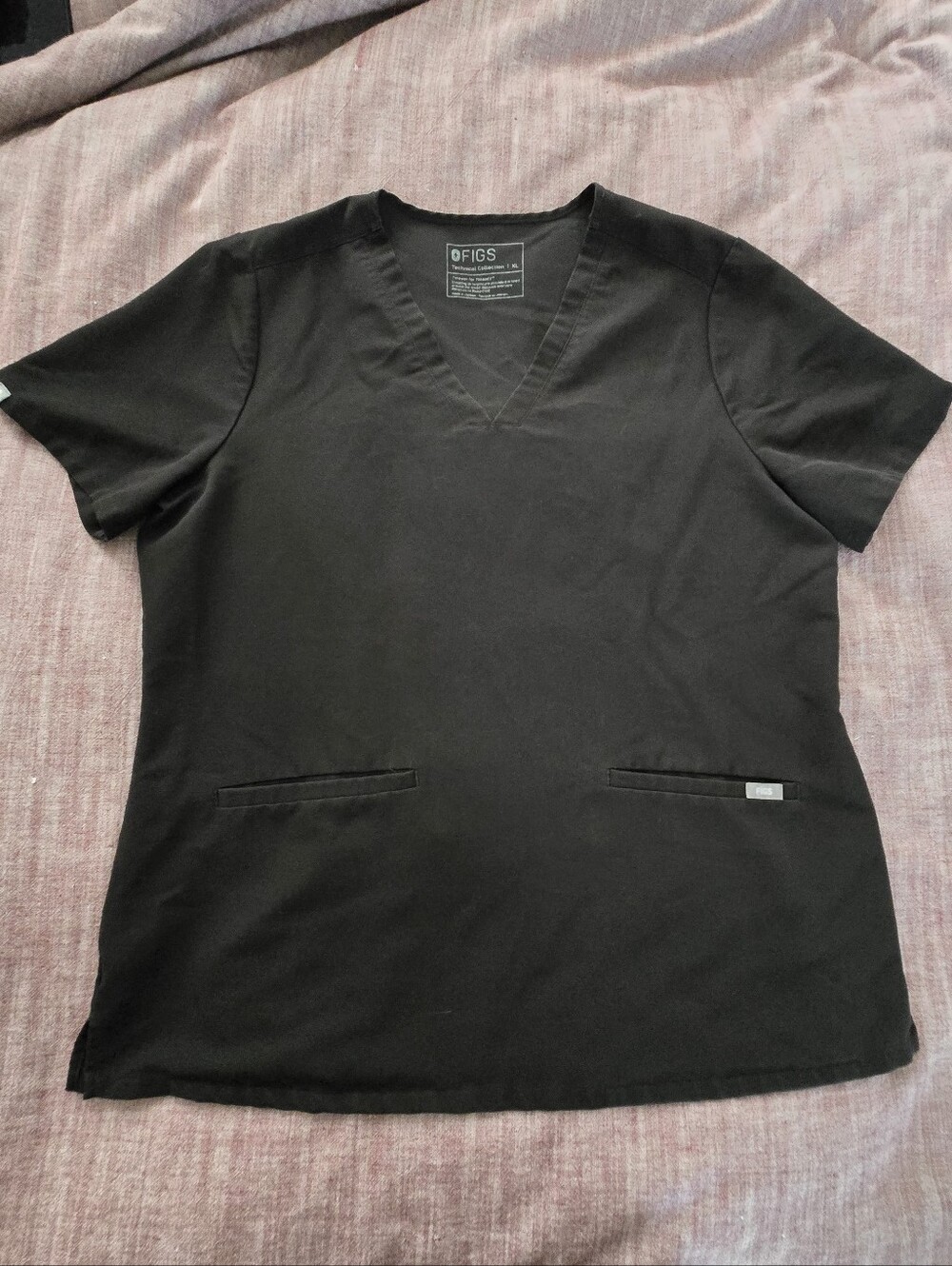 FIGS Technical Collection Black Scrub Top Size XL